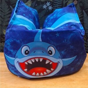 New with tags Shark 2 In 1 Swim Trainer Training Vest Life